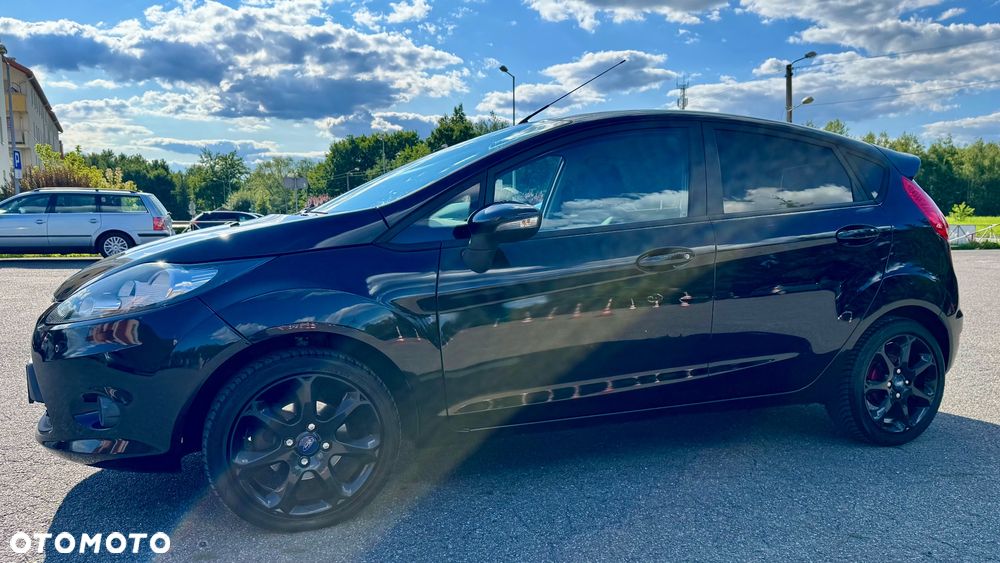 Ford Fiesta 1.25 Titanium EU5 - 4