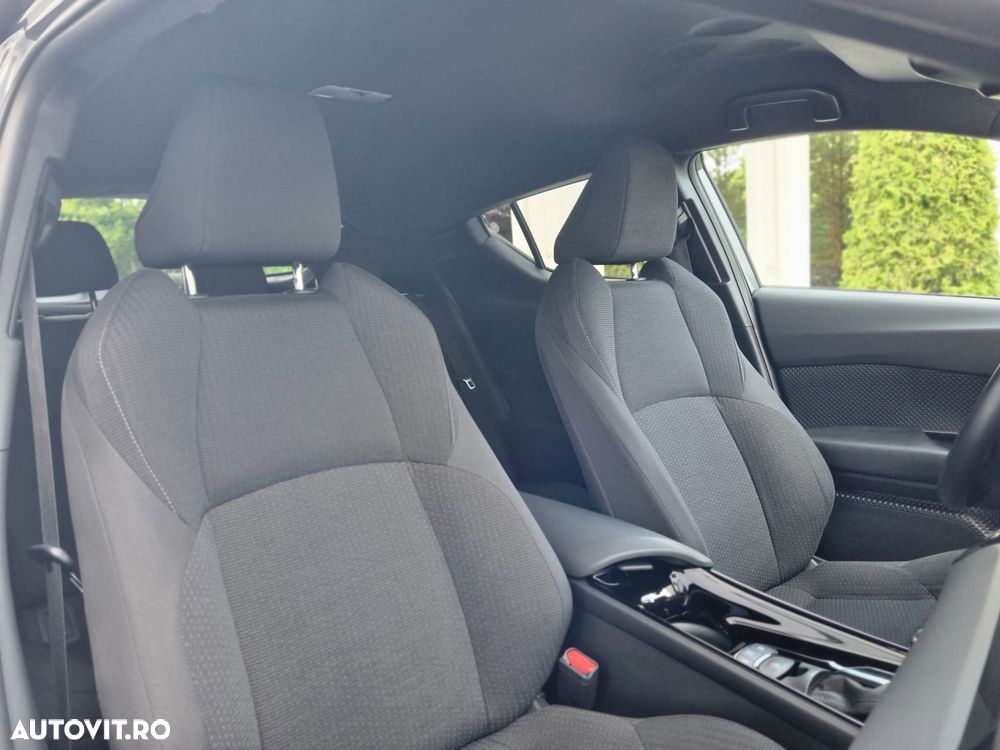Toyota C-HR 1.8 HSD 122 CP 4x2 CVT C-ult Style - 10