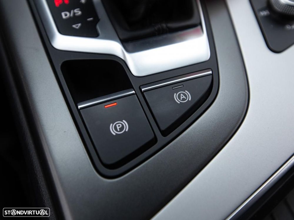 Audi Q7 3.0 TDI e-tron quattro tiptronic - 24