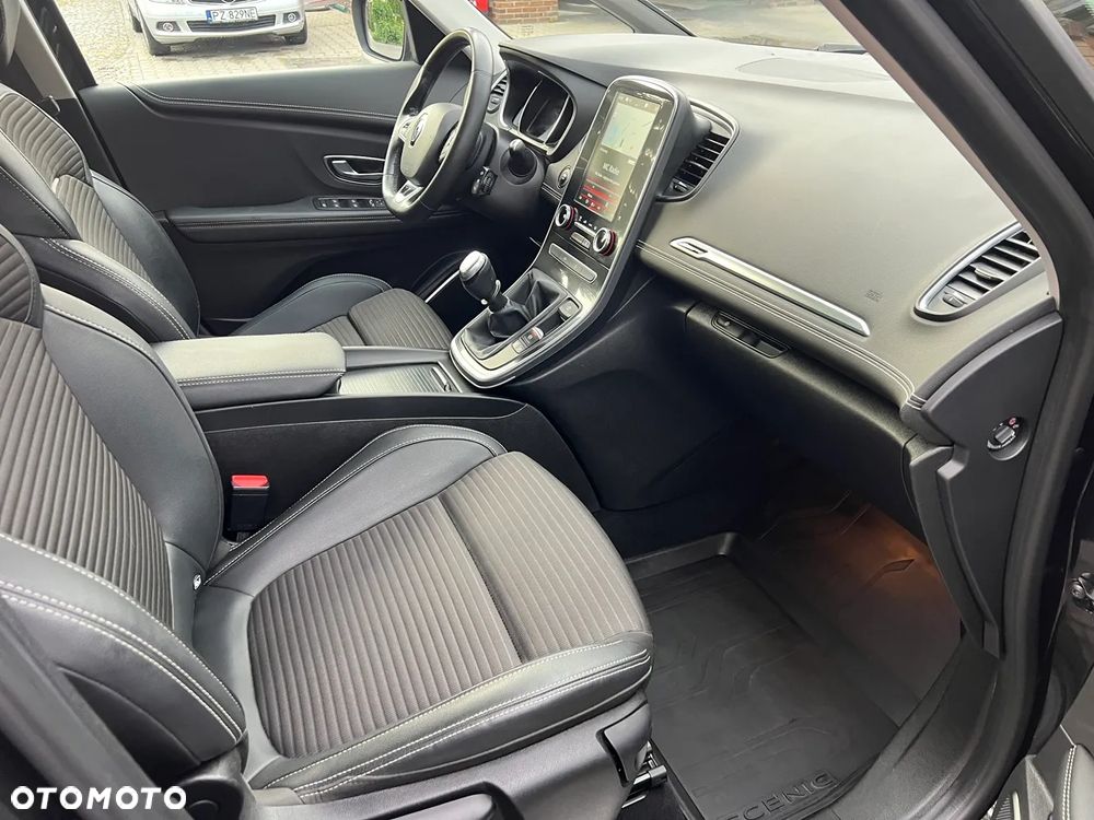 Renault Scenic TCe 140 GPF BOSE EDITION - 21