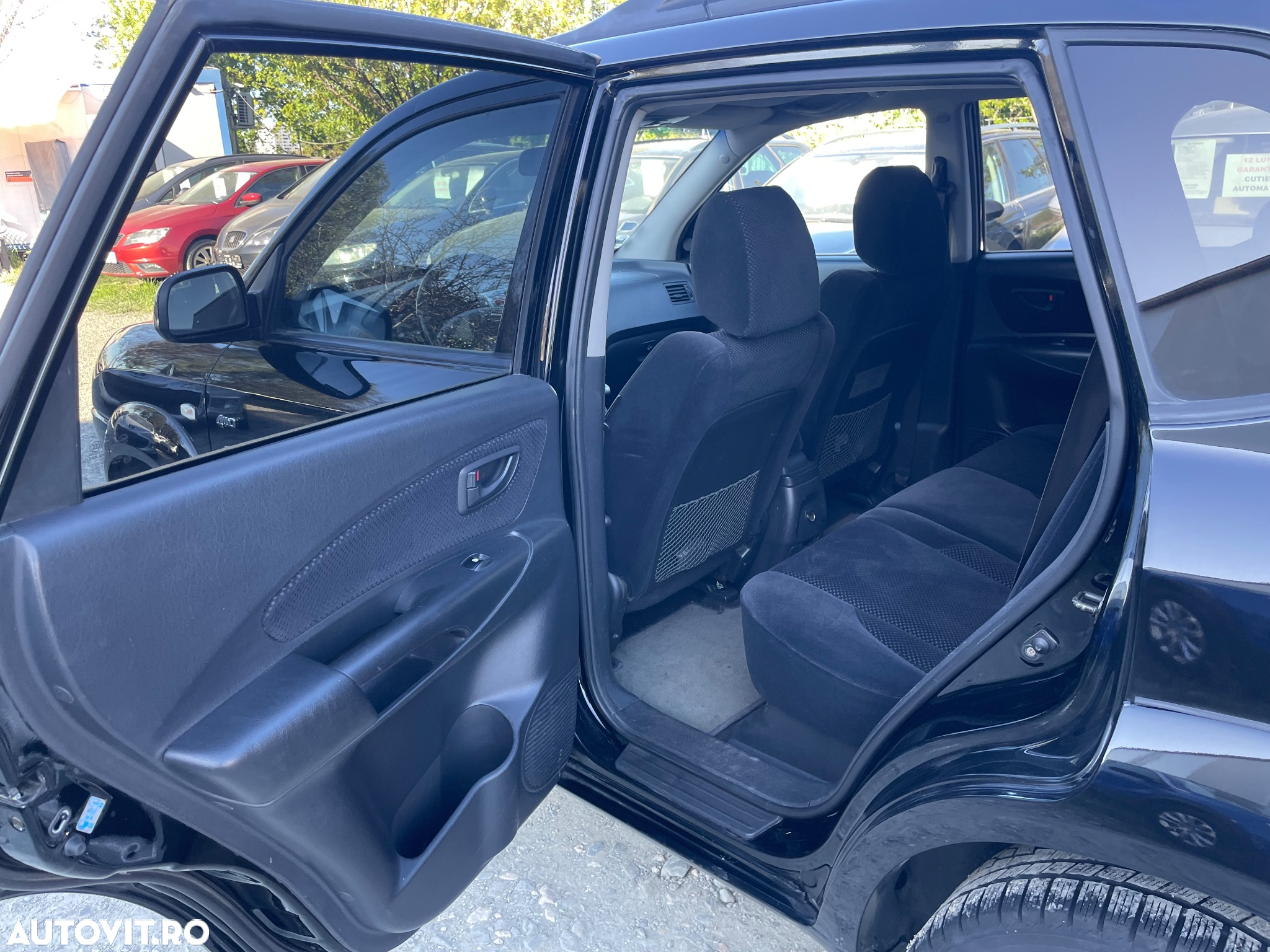 Hyundai Tucson 2.0 CRDI VGT GLS 4WD MT PREMIUM - 12