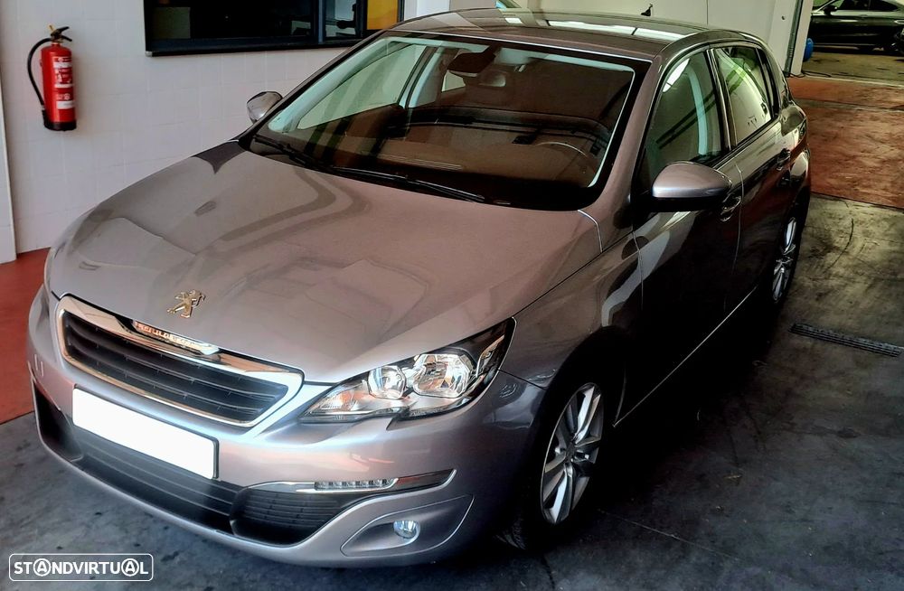 Peugeot 308 1.2 PureTech Style - 6