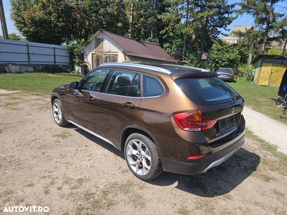 BMW X1 sDrive18d Aut. Sport Line - 6