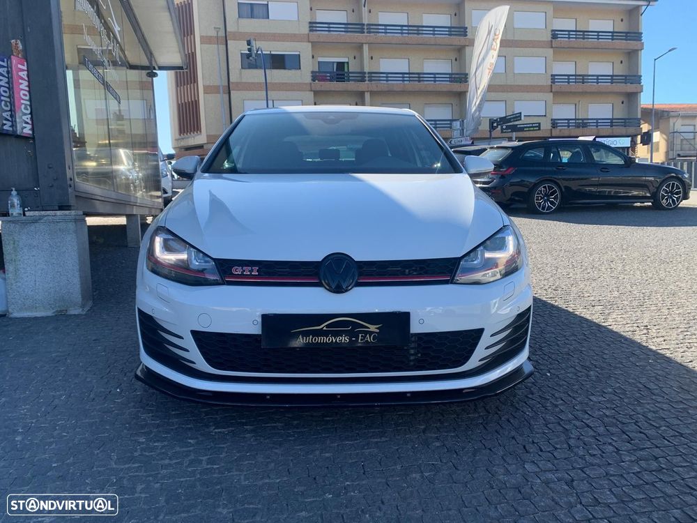 VW Golf 2.0 TSi GTi DSG Performance - 4