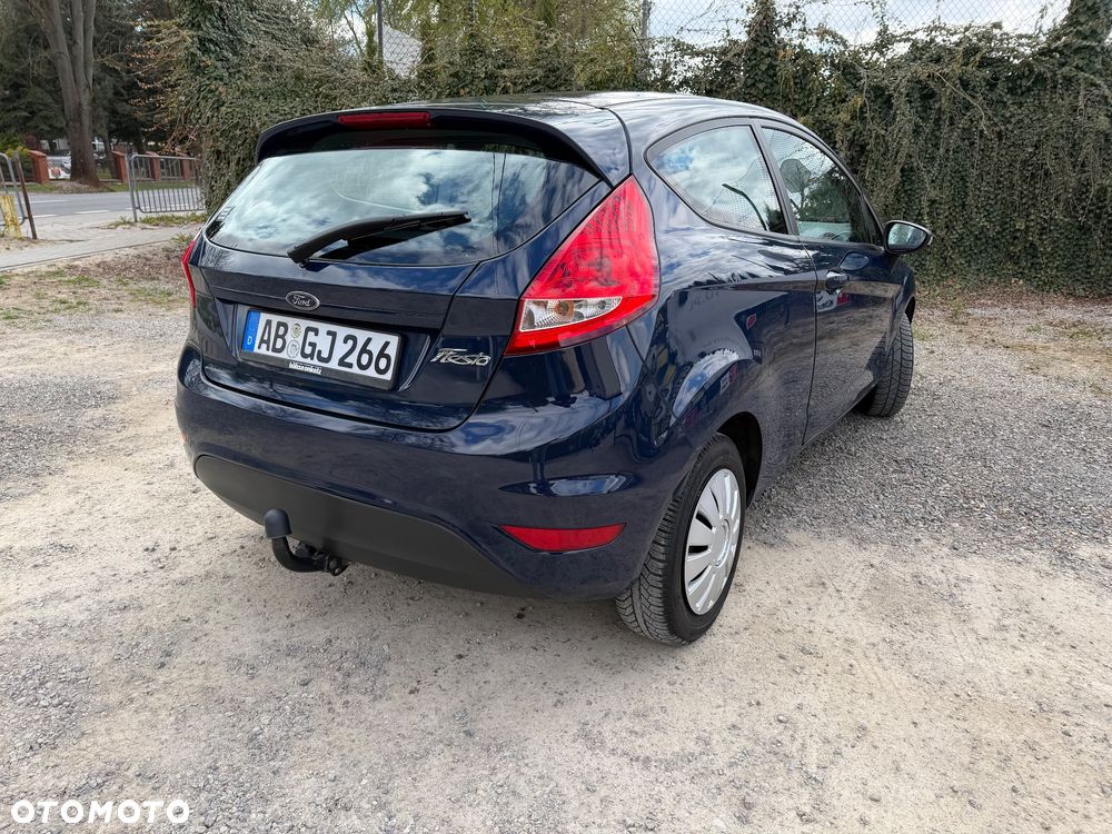 Ford Fiesta 1.25 Ambiente - 9