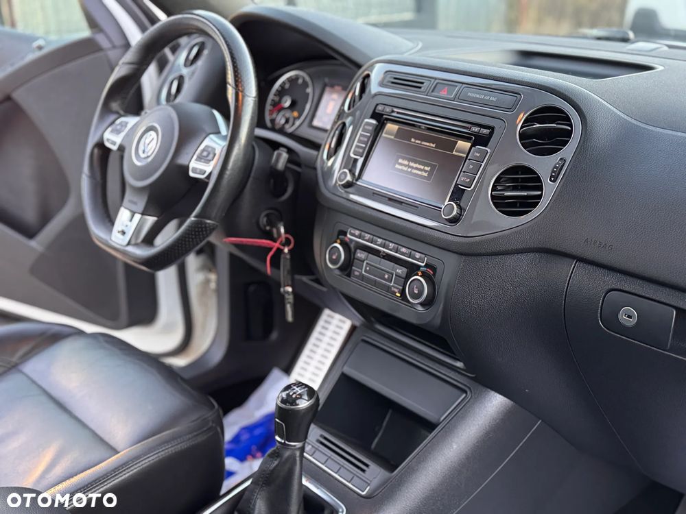 Volkswagen Tiguan 2.0 TDI 4Mot Perfectline R-Style - 31