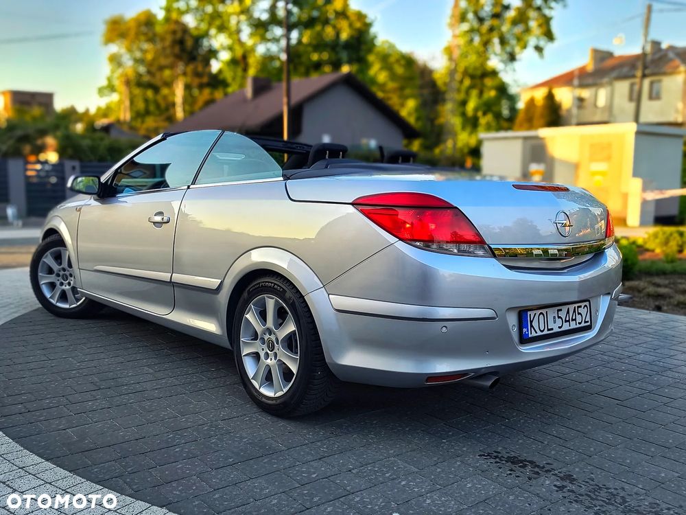Opel Astra - 4