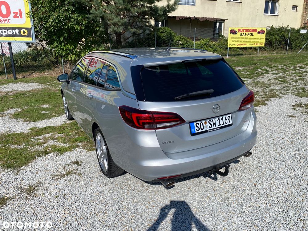 Opel Astra 1.6 Turbo Start/Stop Dynamic - 11