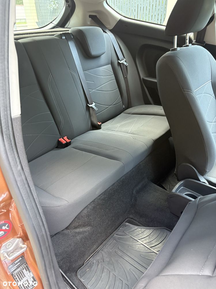 Ford Fiesta - 7