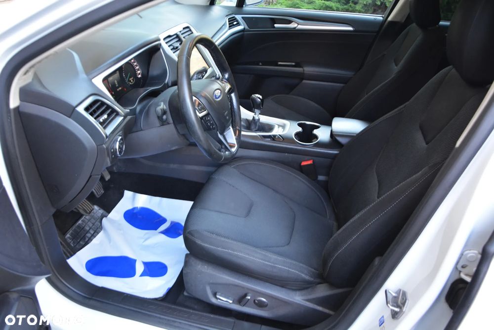 Ford Mondeo Turnier 1.5 TDCi ECOnetic Start-Stopp Business Edition - 29