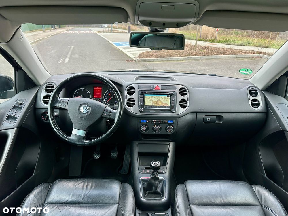 Volkswagen Tiguan 2.0 TDI DPF 4Motion Track & Style - 26