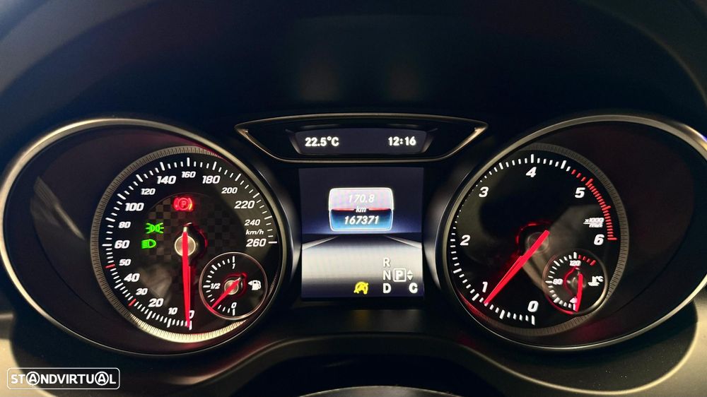 Mercedes-Benz A 180 CDI 7G-DCT AMG Line - 16