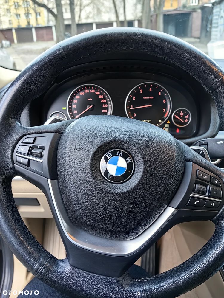 BMW X4 xDrive20i - 11