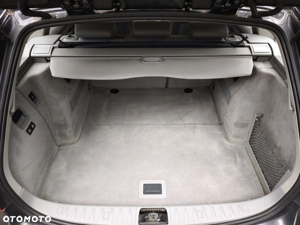 BMW Seria 3 320d - 35