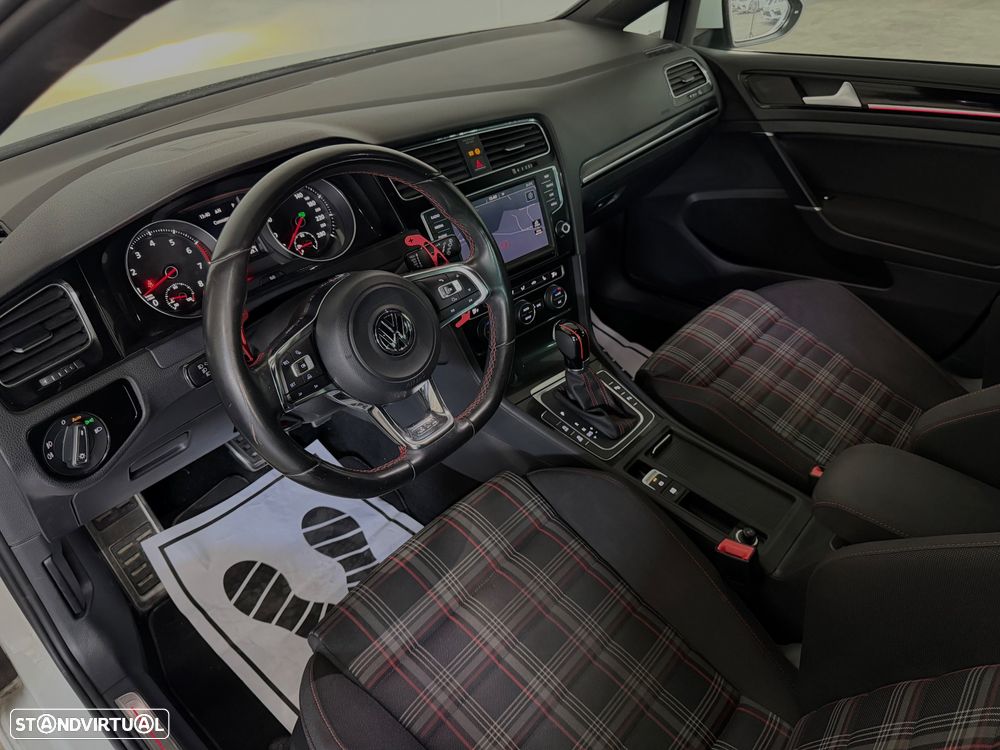 VW Golf GTI Performance BlueMotion DSG - 7