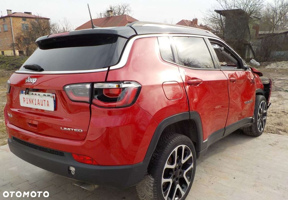 Jeep Compass - 18