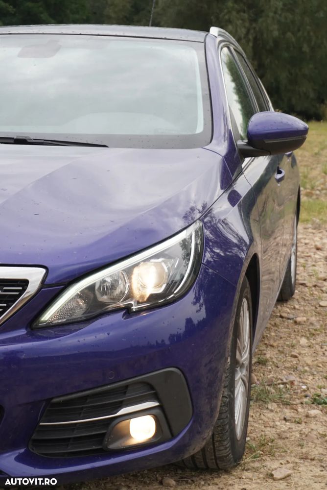 Peugeot 308 1.2L PureTech 130 S&S BVM6 Active - 9