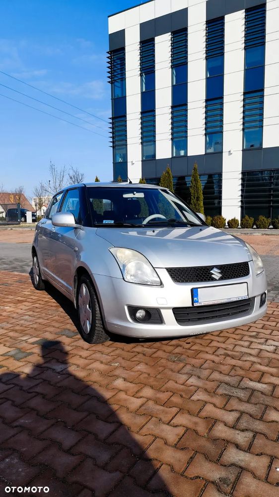 Suzuki Swift - 9
