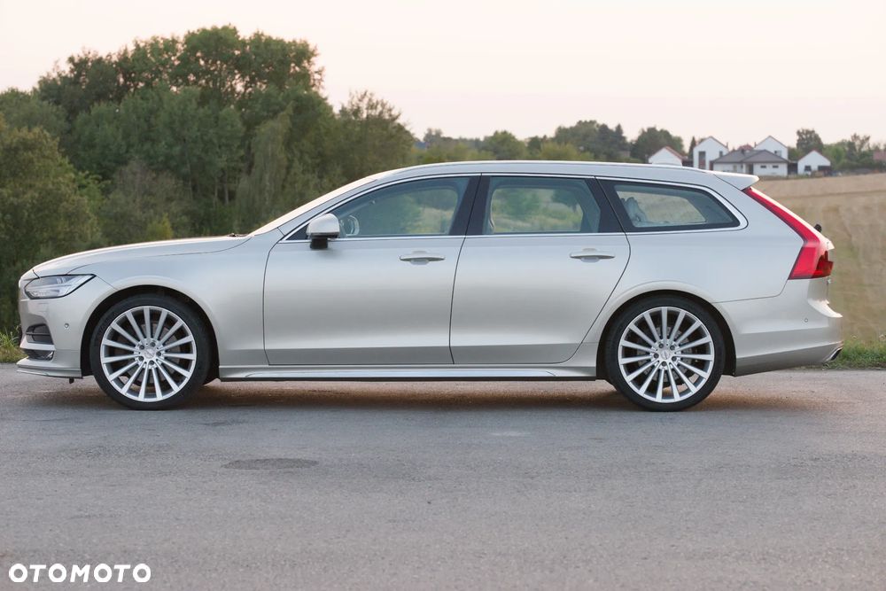 Volvo V90 D5 AWD Momentum - 7