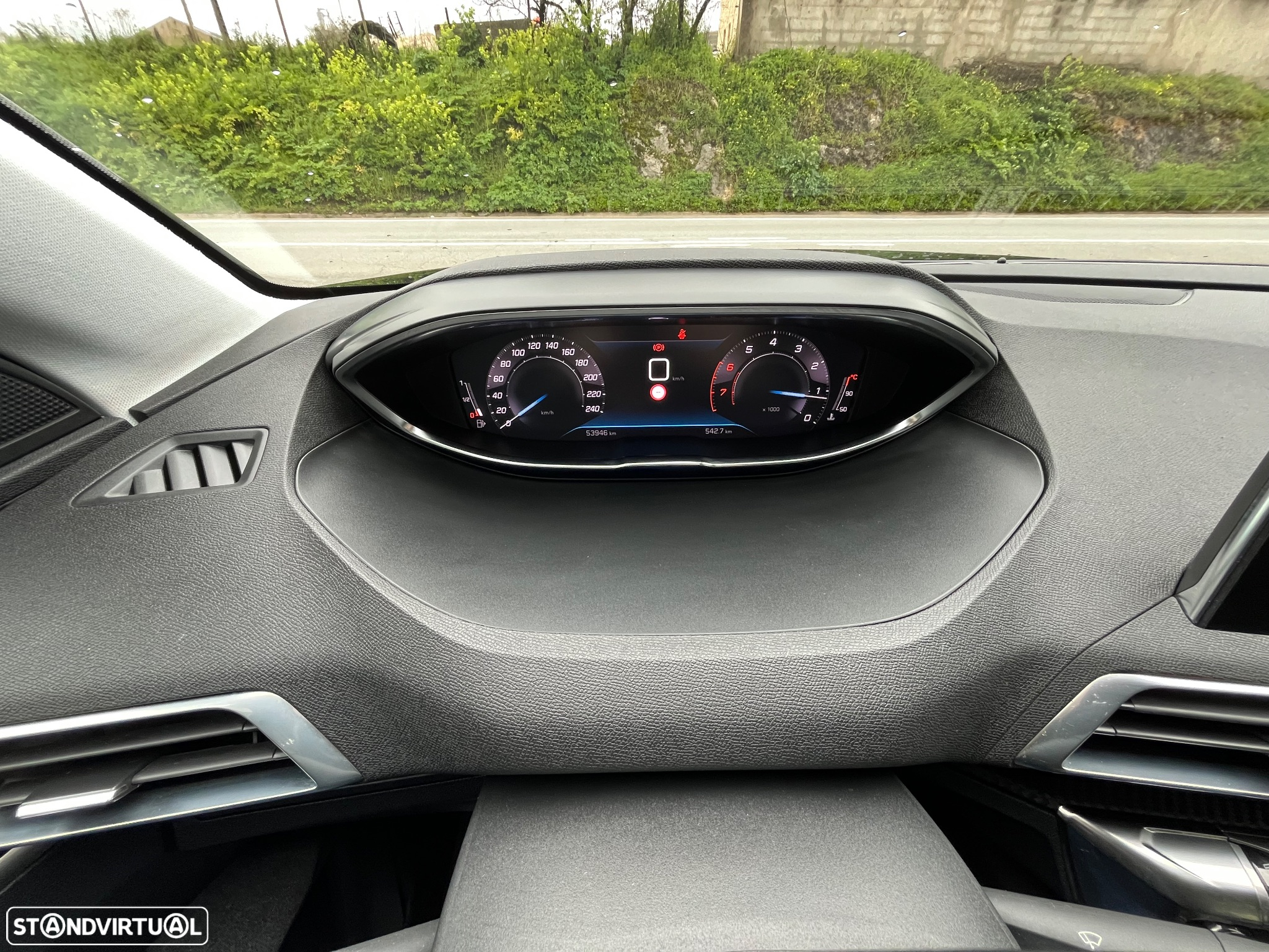 Peugeot 3008 1.2 PureTech Active Pack - 11