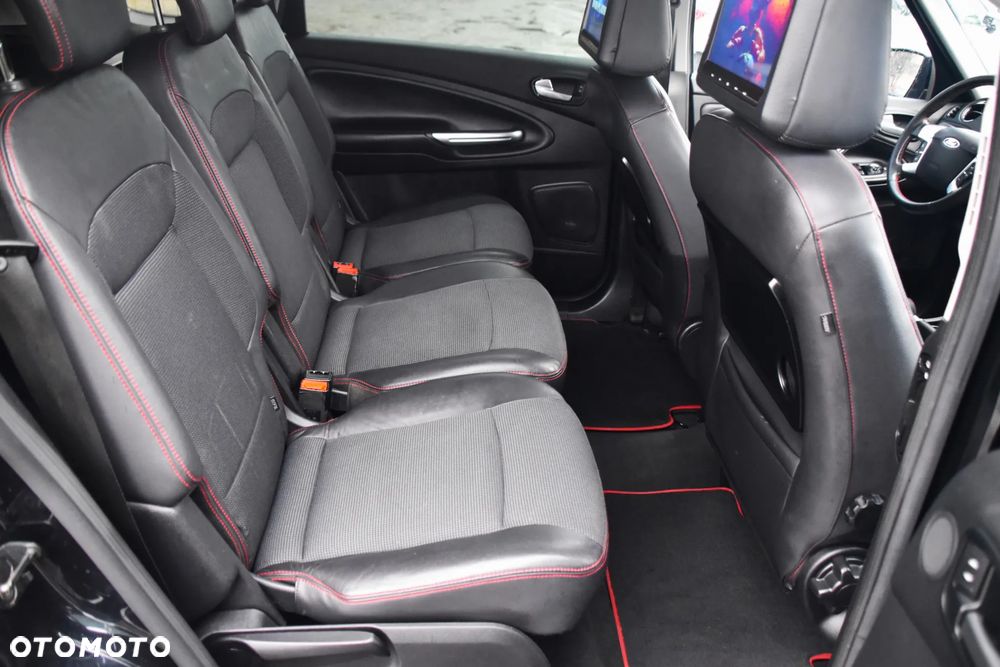 Ford S-Max 2.2 TDCi Titanium - 8