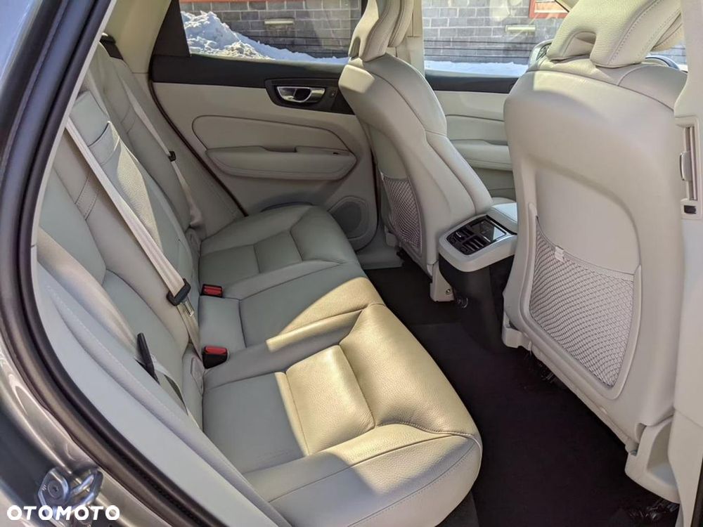 Volvo XC 60 T5 Inscription - 14