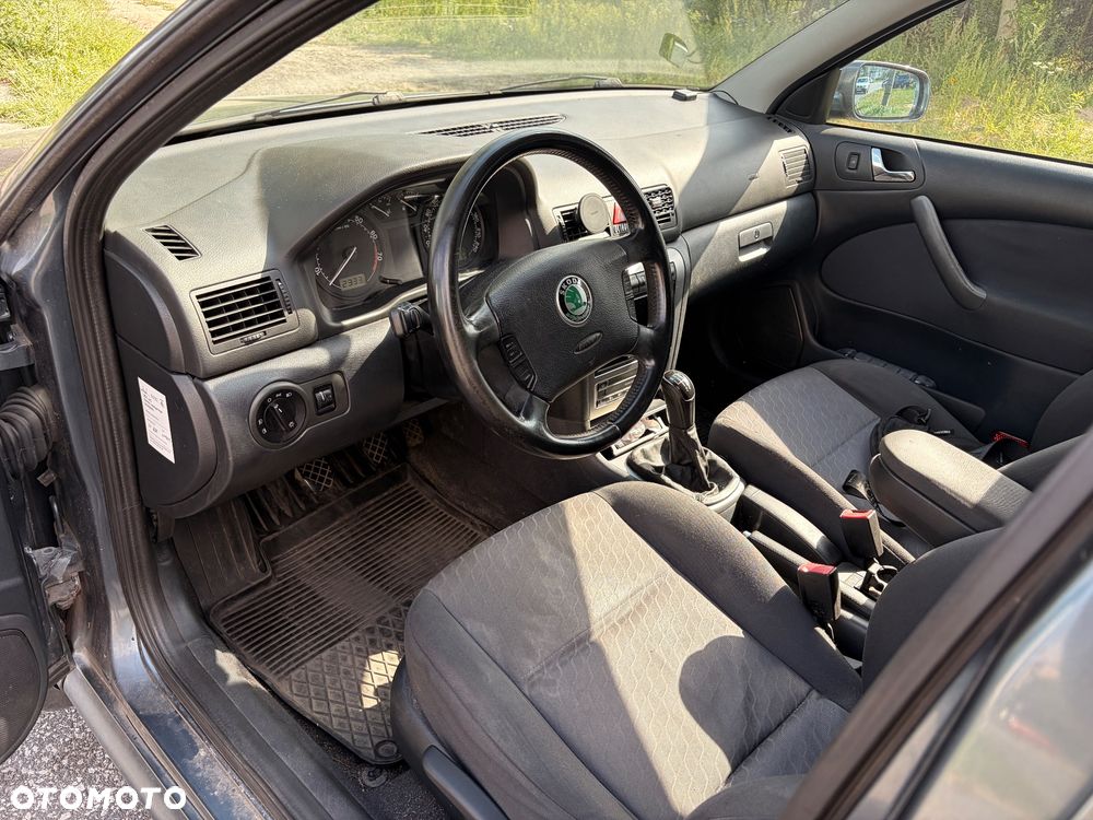 Skoda Octavia 1.8T Celebrate - 23