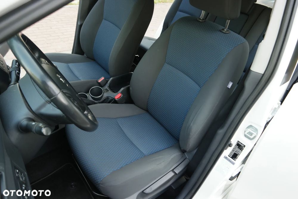 Toyota Verso - 24