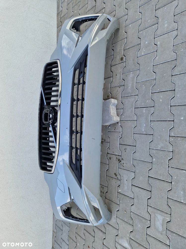 Zderzak Volvo Xc60 II lift 2021 - - 10