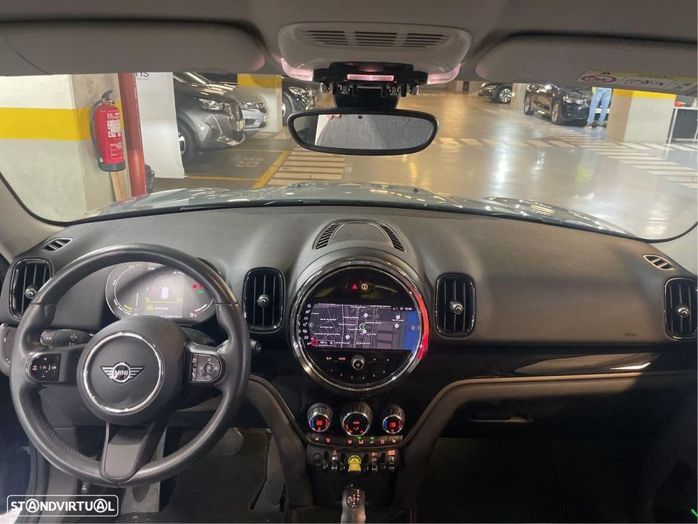 MINI Countryman Cooper SE ALL4 Auto - 8