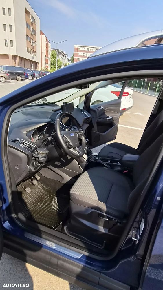 Ford Grand C-Max 1.5 Ecoboost Start Stop Titanium - 3