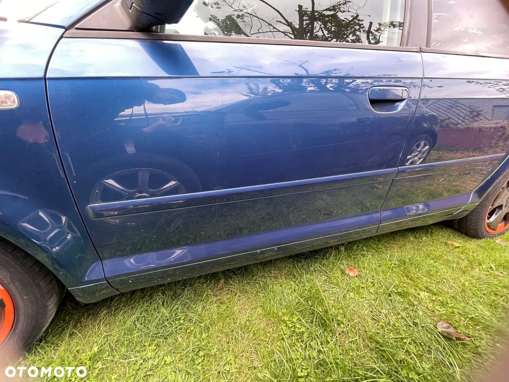 DRZWI LEWY PRZÓD AUDI A3 8P 5D LZ5C