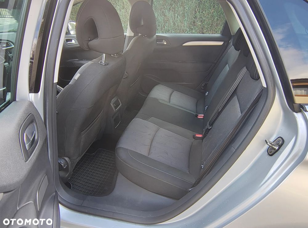 Citroën C4 - 6