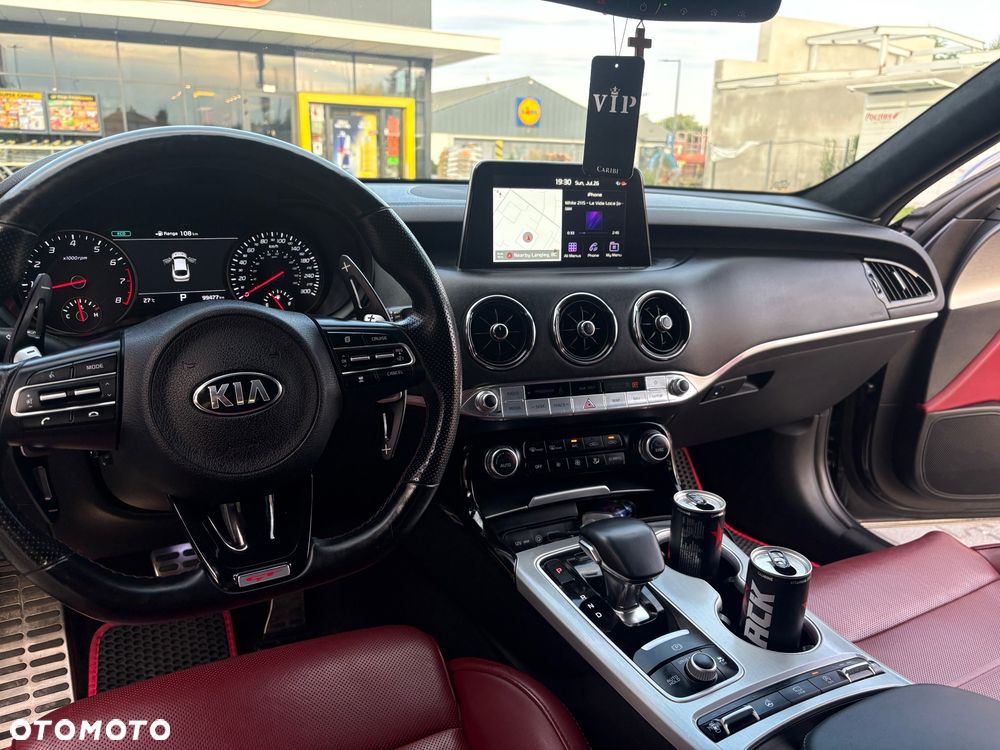 Kia Stinger 3.3 T-GDI AWD GT - 13
