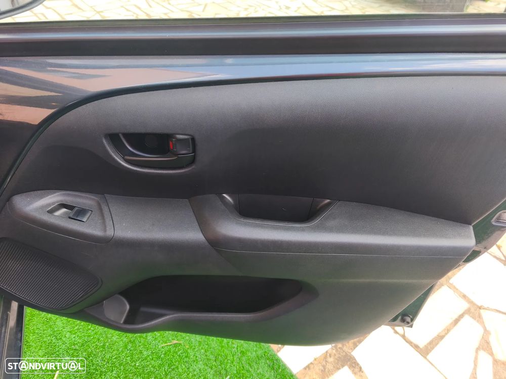 Peugeot 108 1.0 VTi Allure - 16