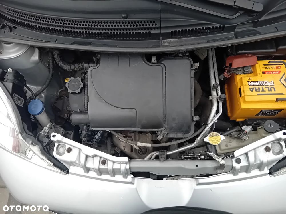 Peugeot 107 1.0 Urban Move Euro5 - 5