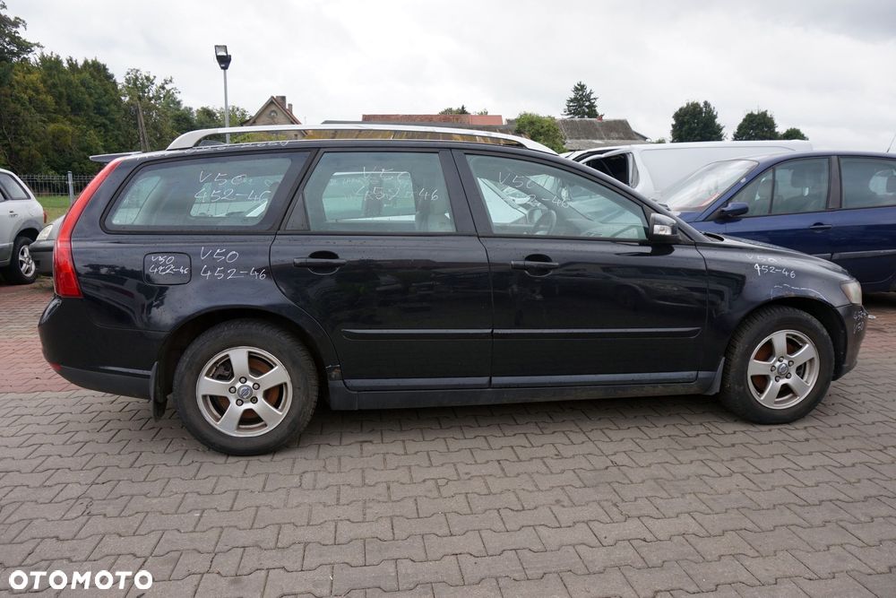 VOLVO V50 LIFT KOMBI 2007 452-46 1.6 D D4164T 109KM MTX75 CZARNY na części - 6