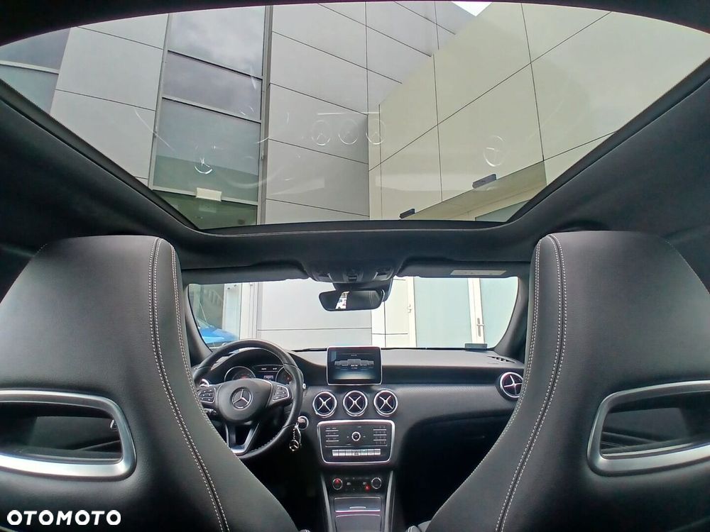 Mercedes-Benz Klasa A 200 7G-DCT - 29