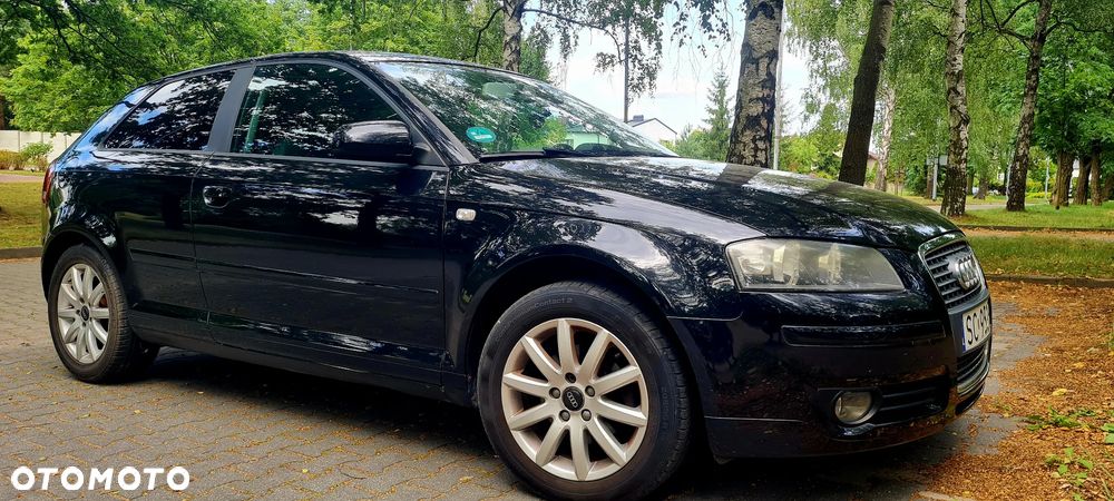 Audi A3 3-drzwiowe 1.6 Ambition - 9