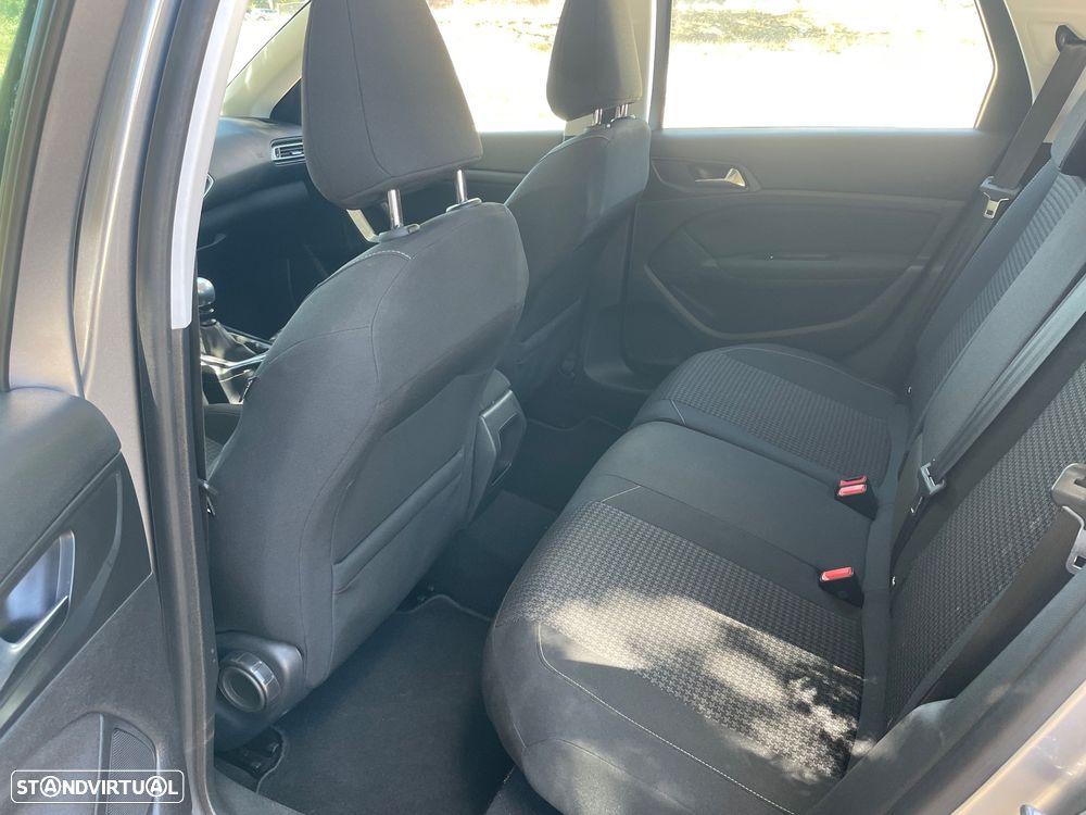 Peugeot 308 SW BlueHDi 120 Stop & Start Style - 22