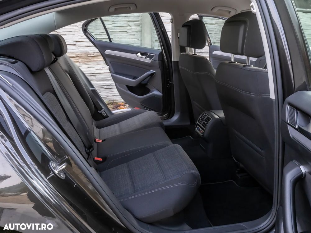 Volkswagen Passat 1.5 TSI OPF DSG Business - 6