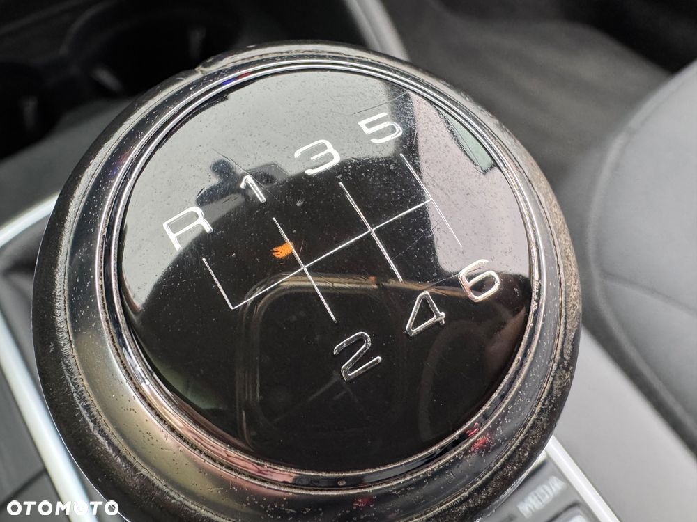 Audi A3 Sportback 1.4 TFSI Ambiente - 38