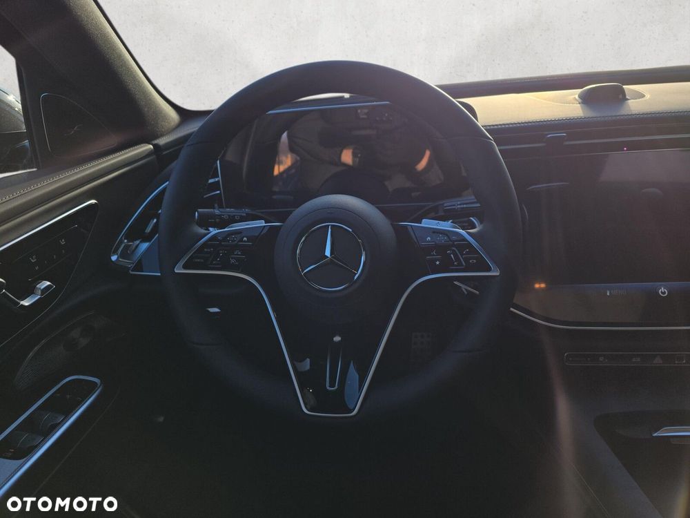 Mercedes-Benz Klasa E - 14