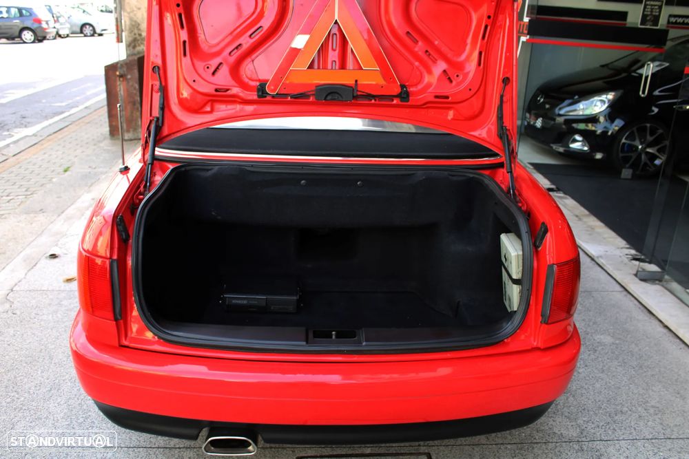 Audi Cabriolet 2.0 - 38