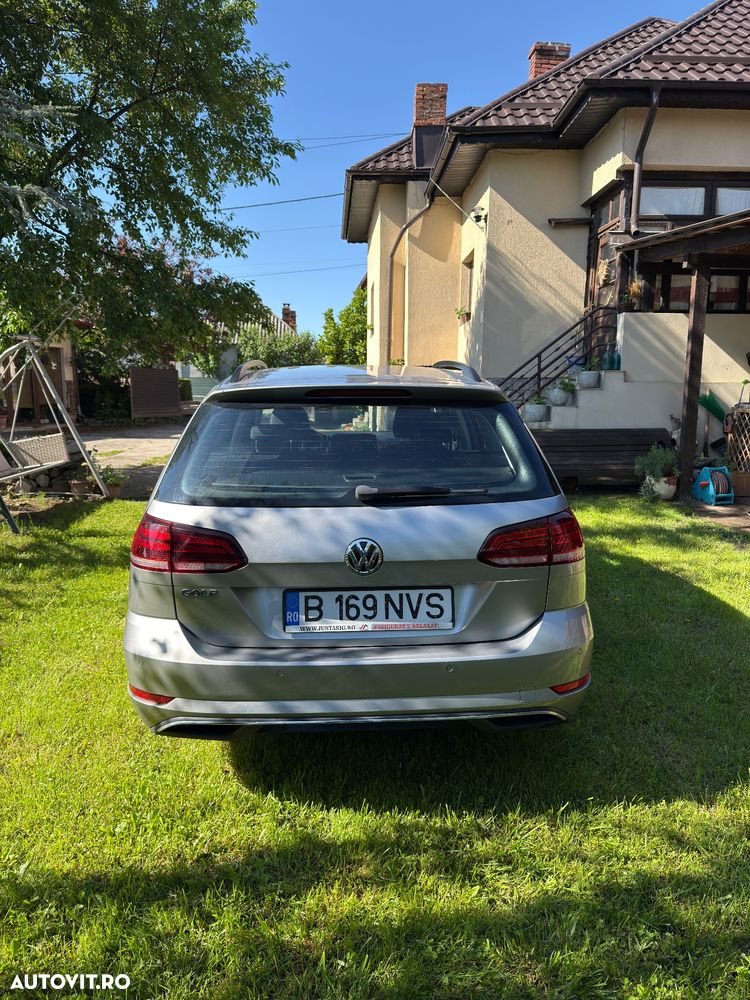 Volkswagen Golf 2.0 TDI DSG Comfortline - 6