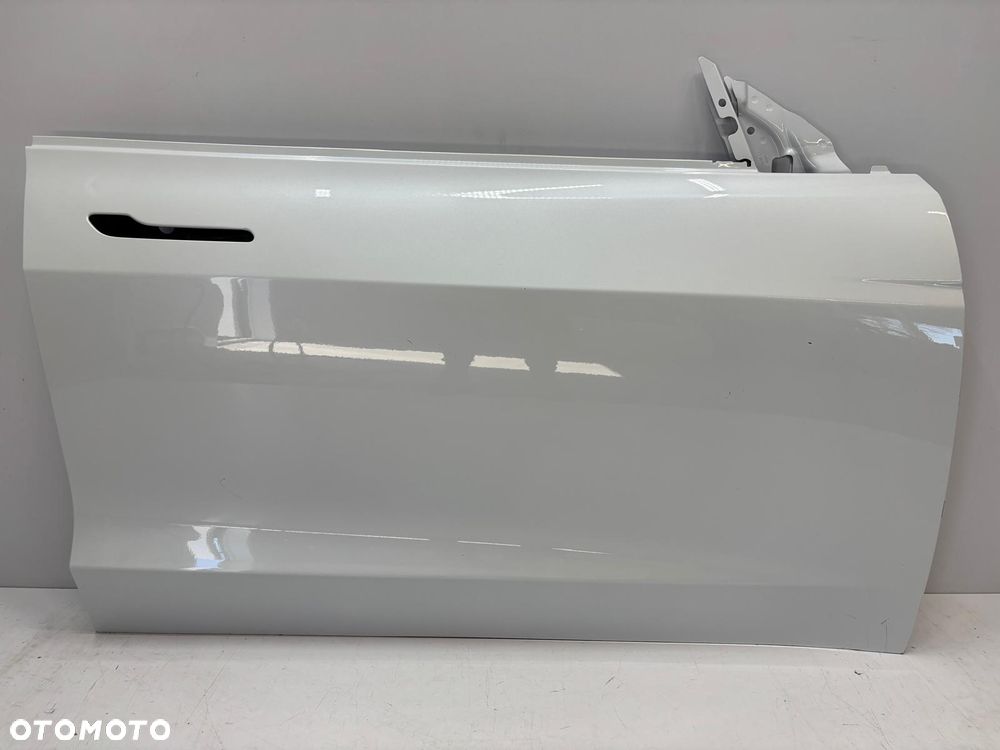 Tesla 3 Highland Drzwi Prawe Przód Przednie 1800042-00-C - 1