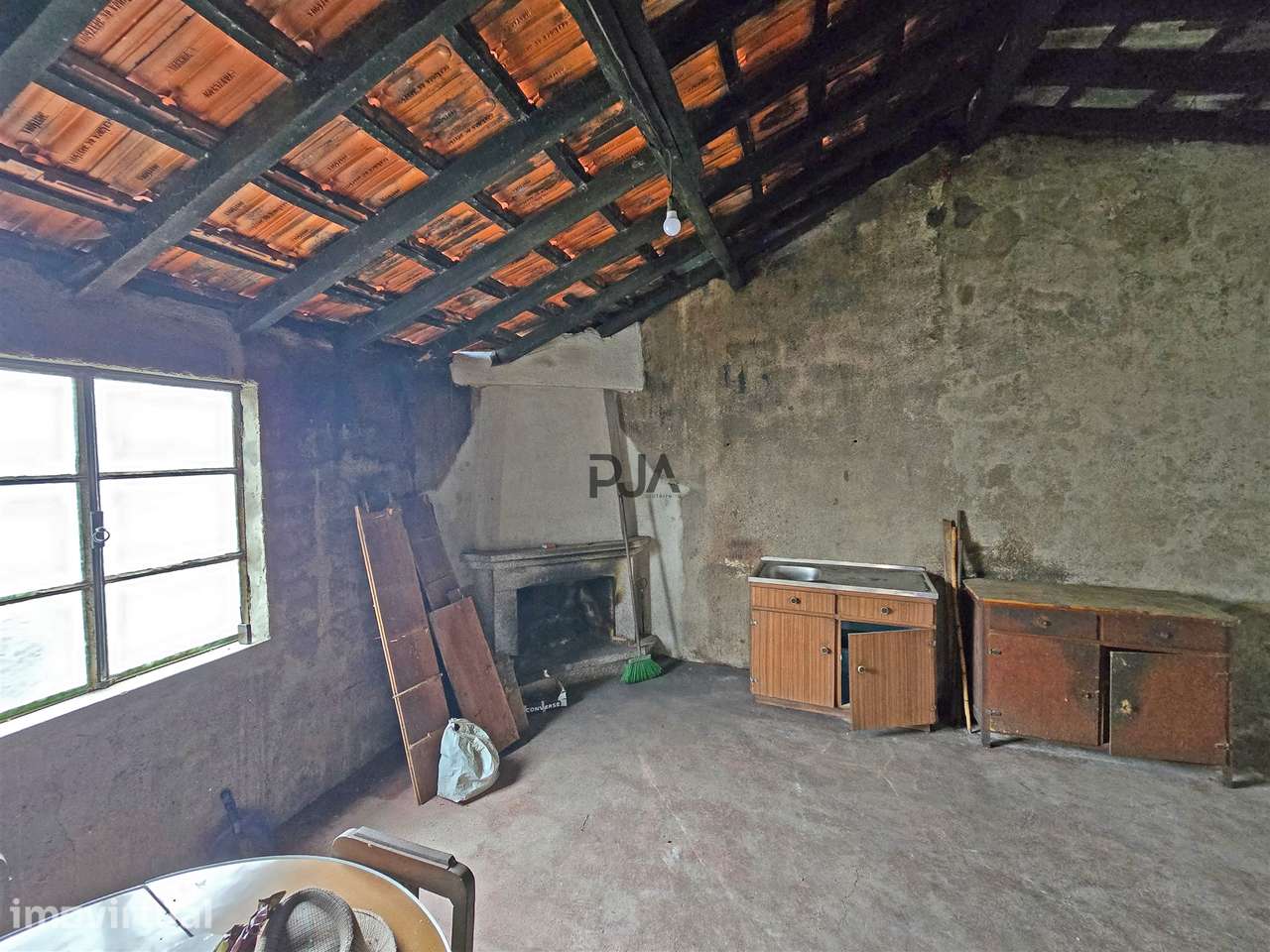 Moradia em Pedra para Restaurar  em Contenças de Cima, Mangualde - Grande imagem: 3/15