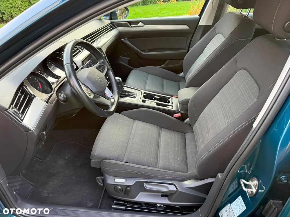 Volkswagen Passat 2.0 TDI EVO Business DSG - 10