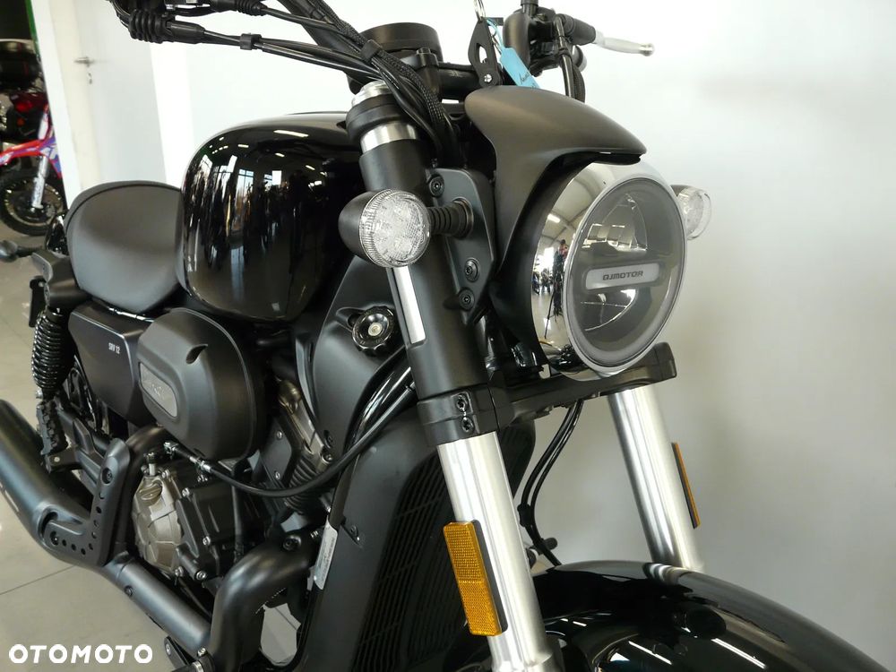 QJMOTOR SRV 125V - 4