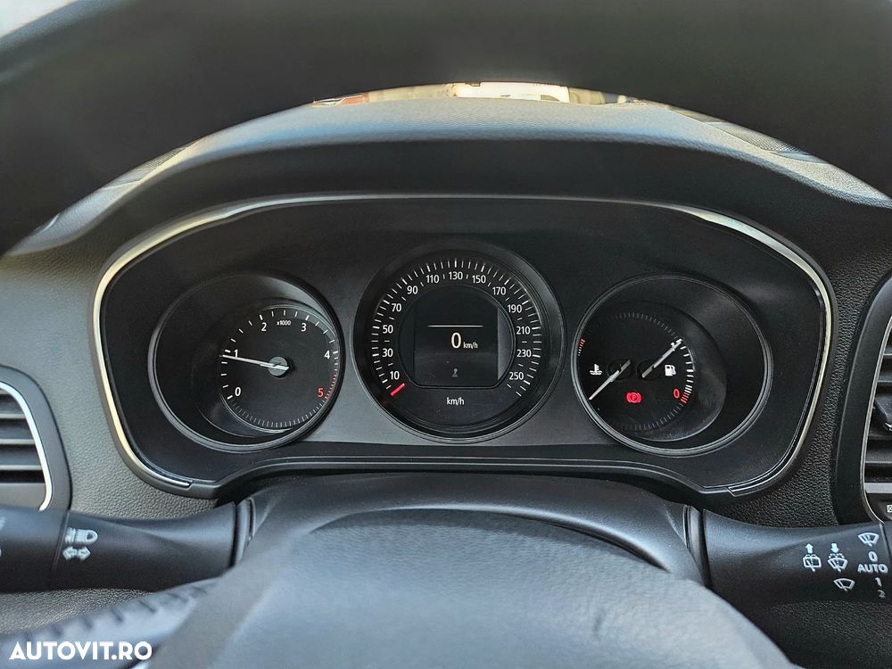 Renault Megane Energy dCi Zen - 1